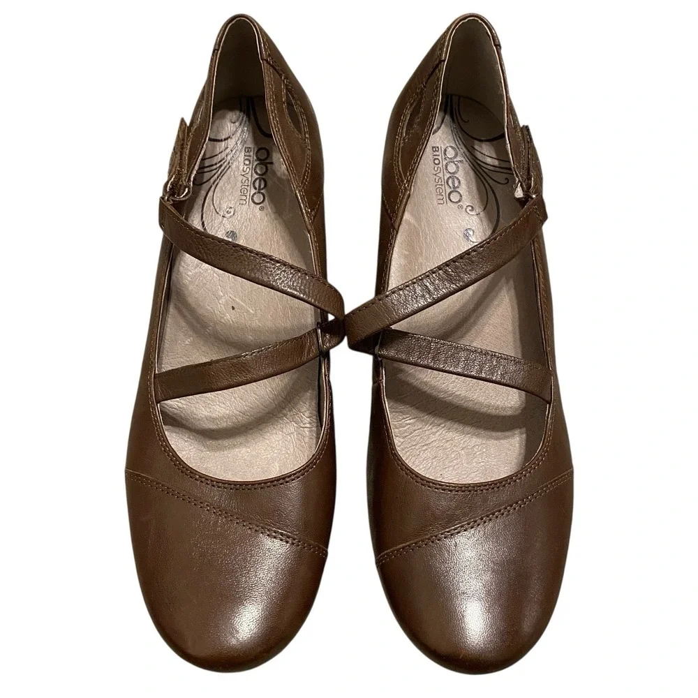 Abeo Mary Jane Pumps 9N EU 39.5 Brown Leather Cross Strap Retro Academia Office